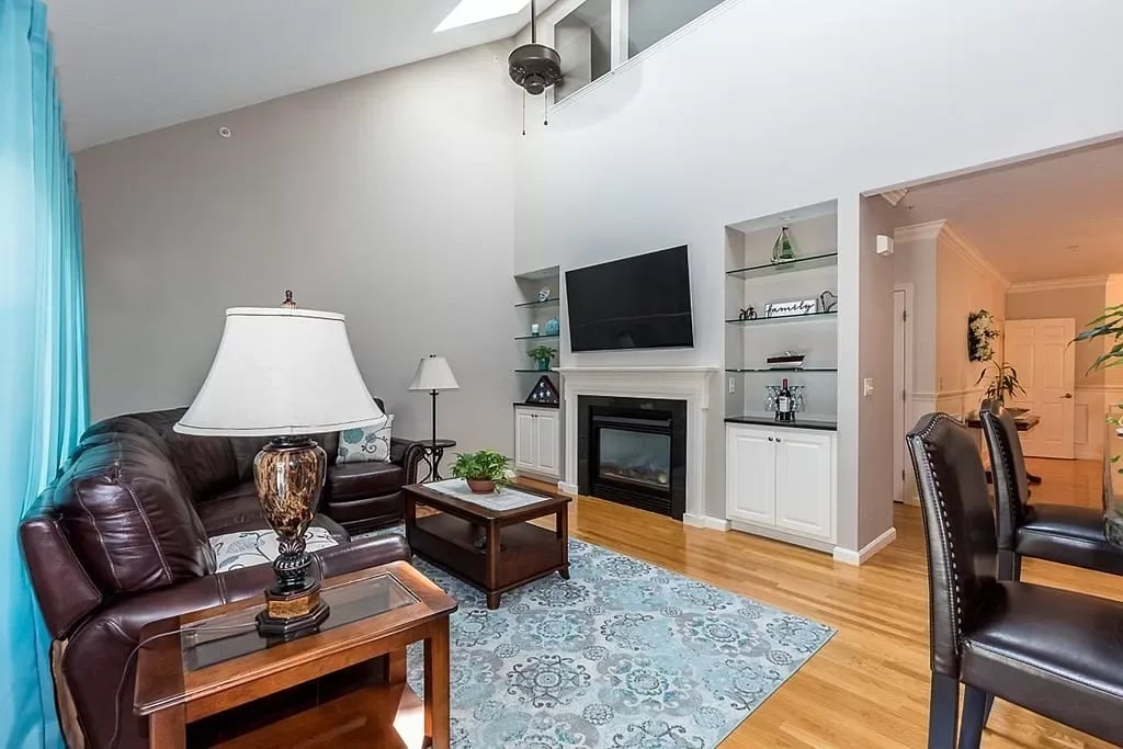 33 Godfrey Dr #33