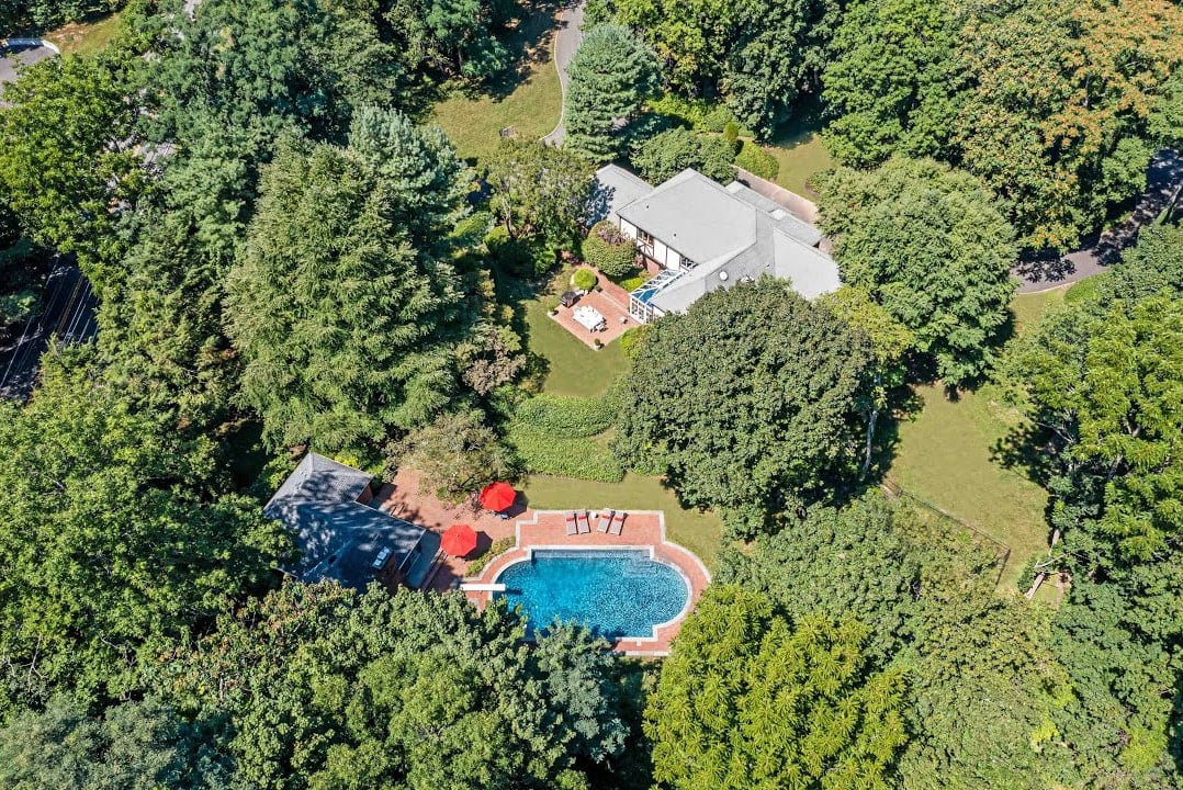 2 Sousa Drive - Sands Point, NY