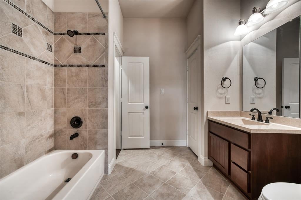 157 Cherry Oak Ln Montgomery, Tx 77316