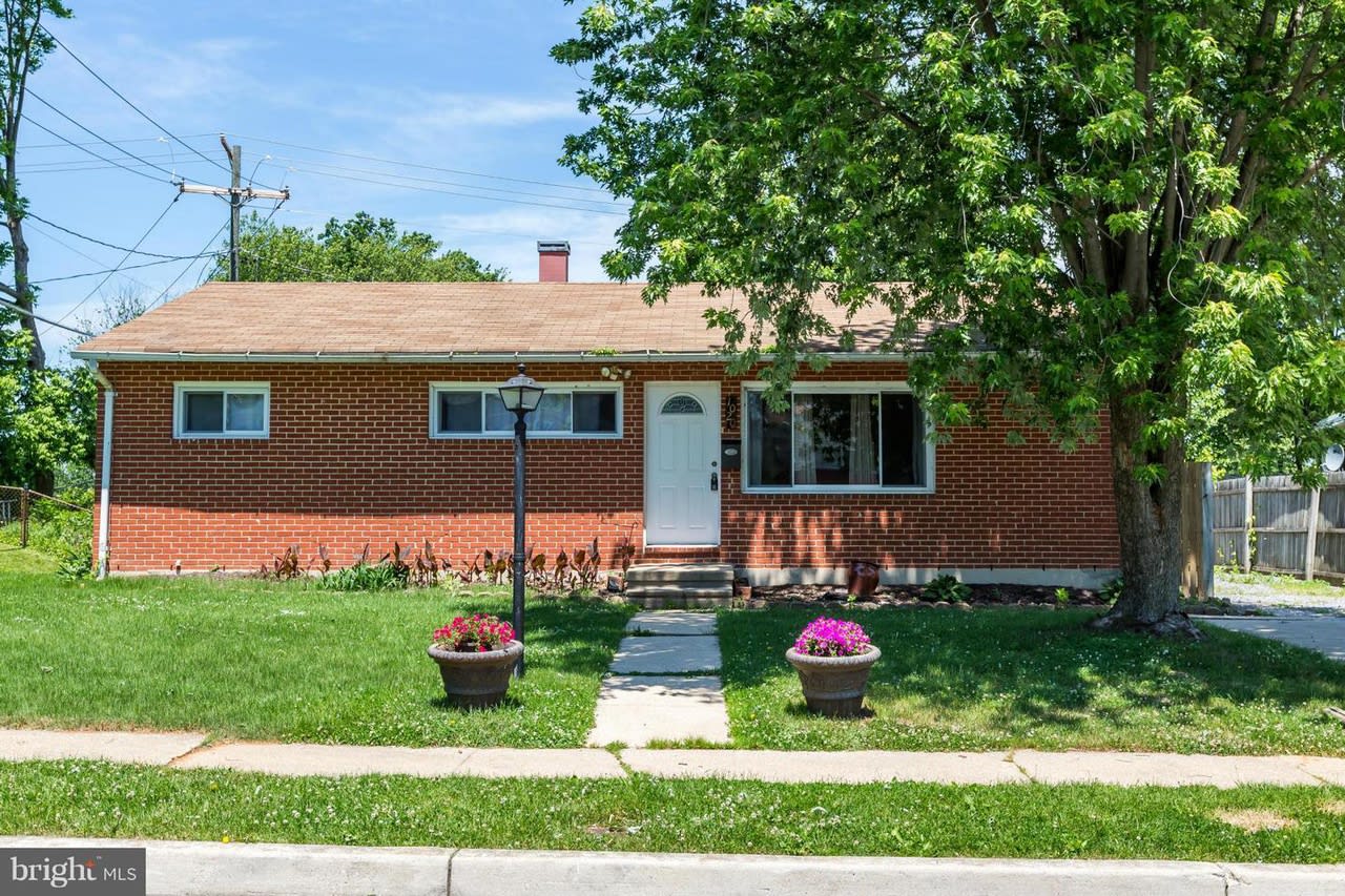 1020 Collwood Rd