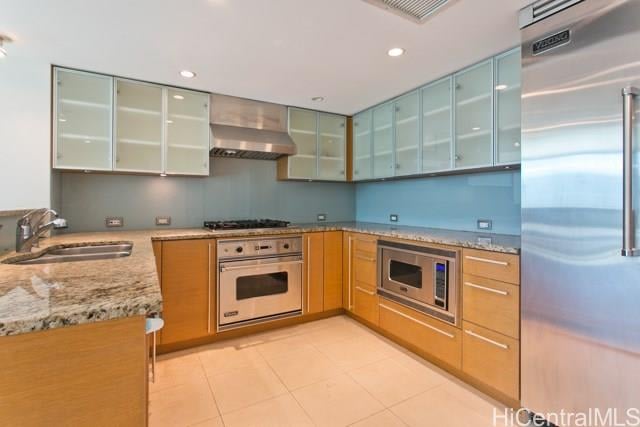 1177 Queen St #1009