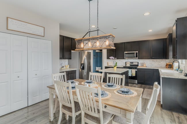 8658 Mayflower Dr, Lowell, IN 46356