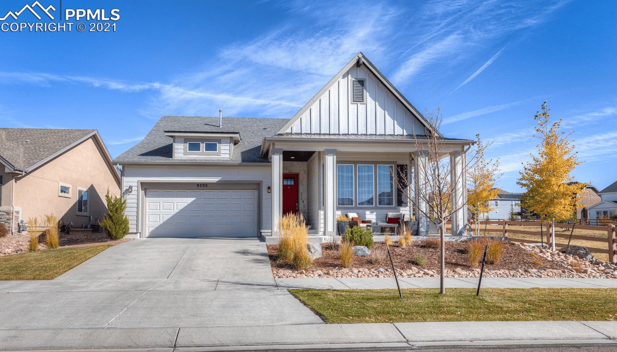 9535 Tutt BL