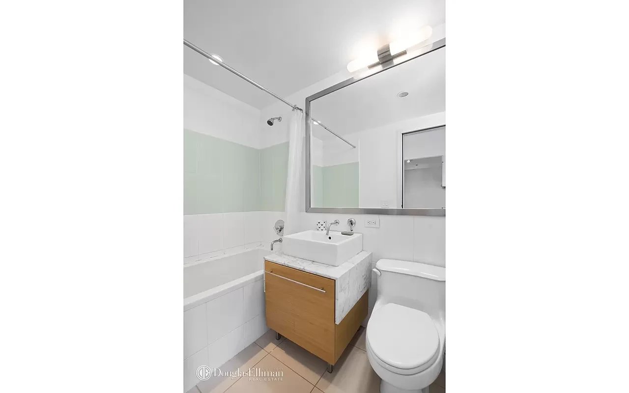 55 West 84th Street Unit: 10