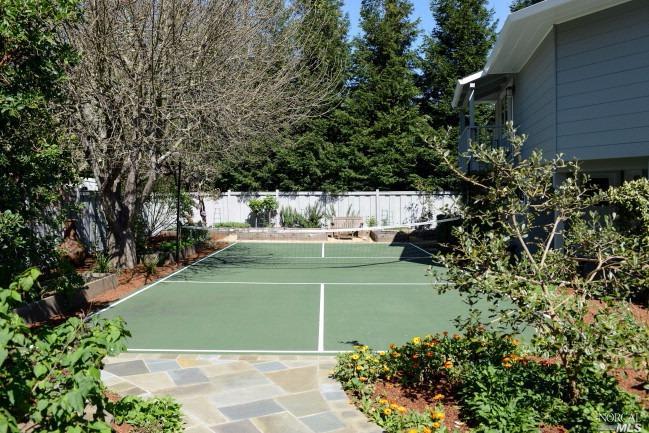 1359 Butterfield Rd