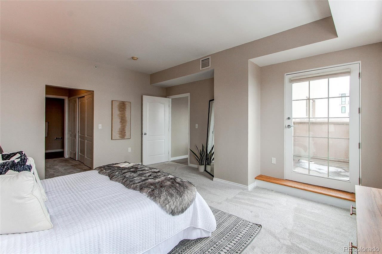 300 W 11th Ave #16D