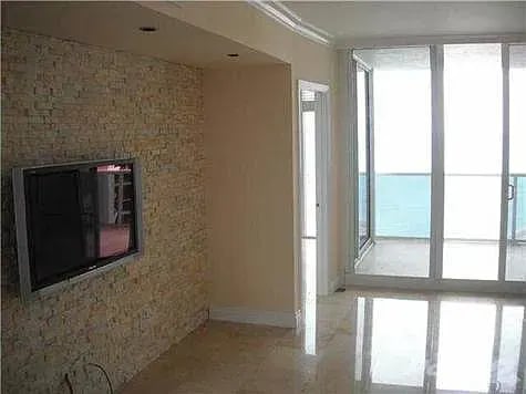 19111 Collins Avenue Apartment 1602, Sunny Isles Beach
