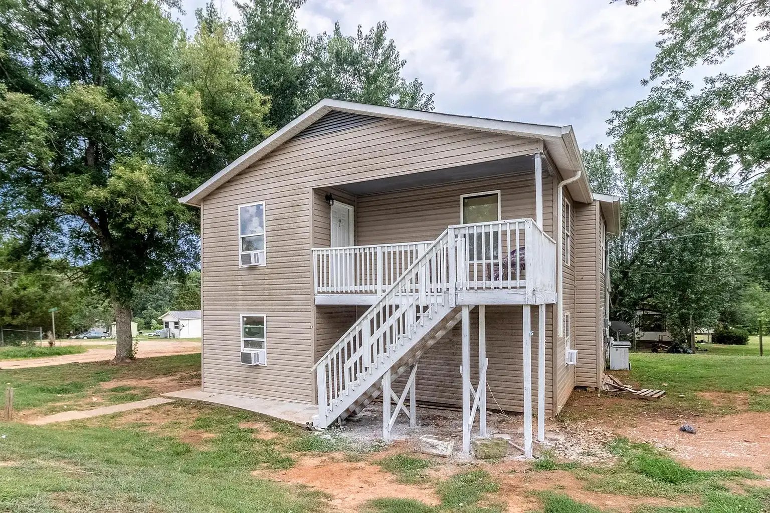 103-B Duplex Ln