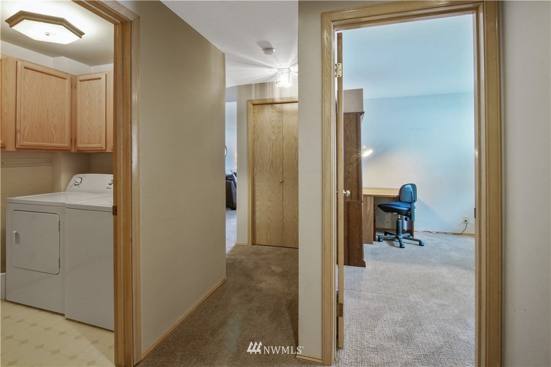 301-233 3rd Ave