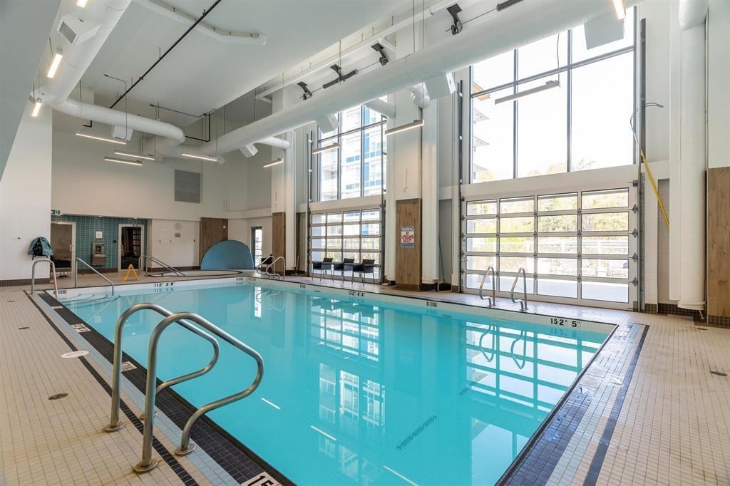 812-3557 Sawmill Cres