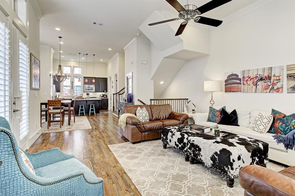2704 ARABELLE GROVE