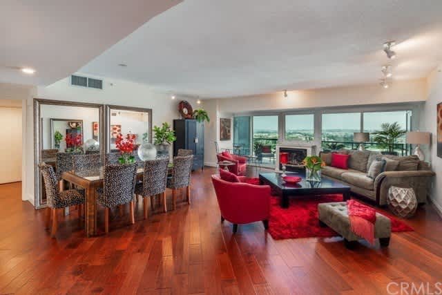 13600 Marina Pointe Dr Unit 1508