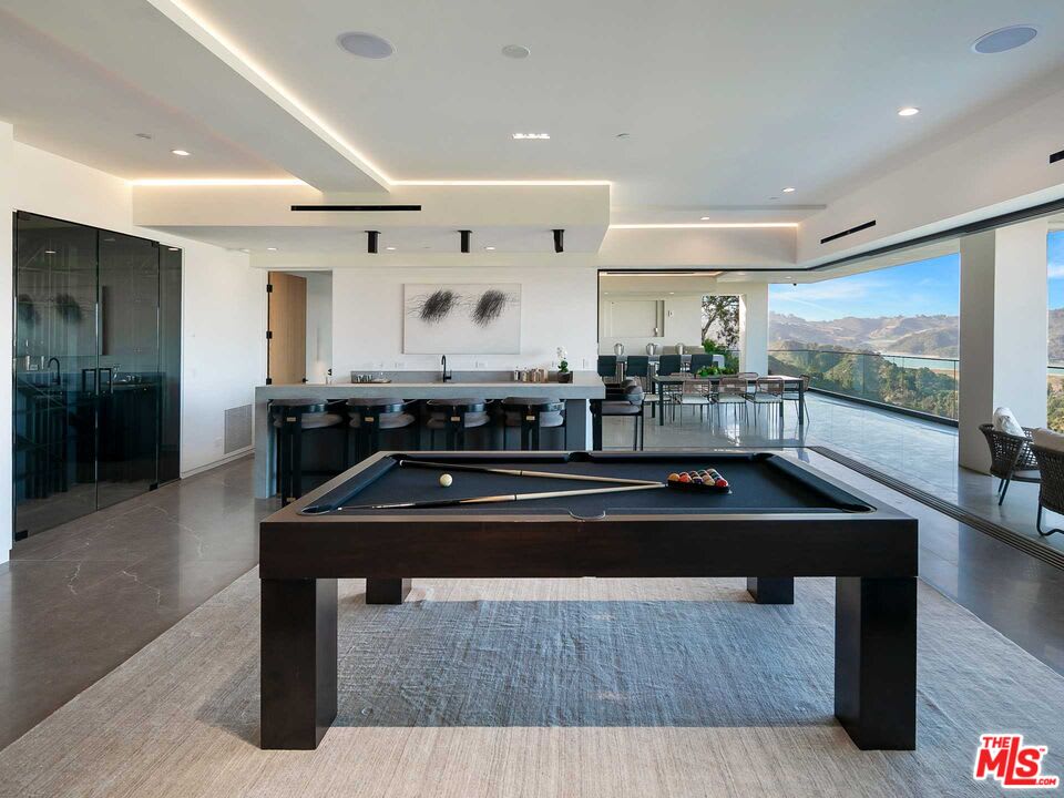 Legacy House