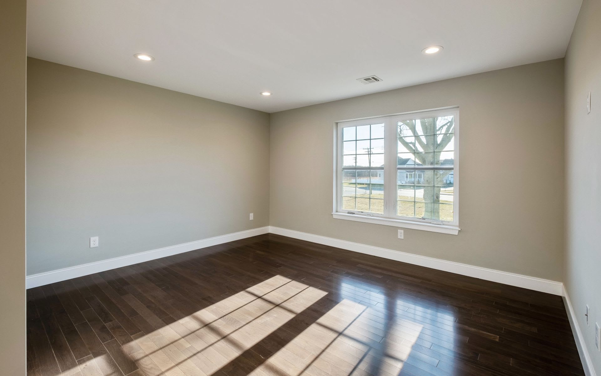 295 GORDON RD