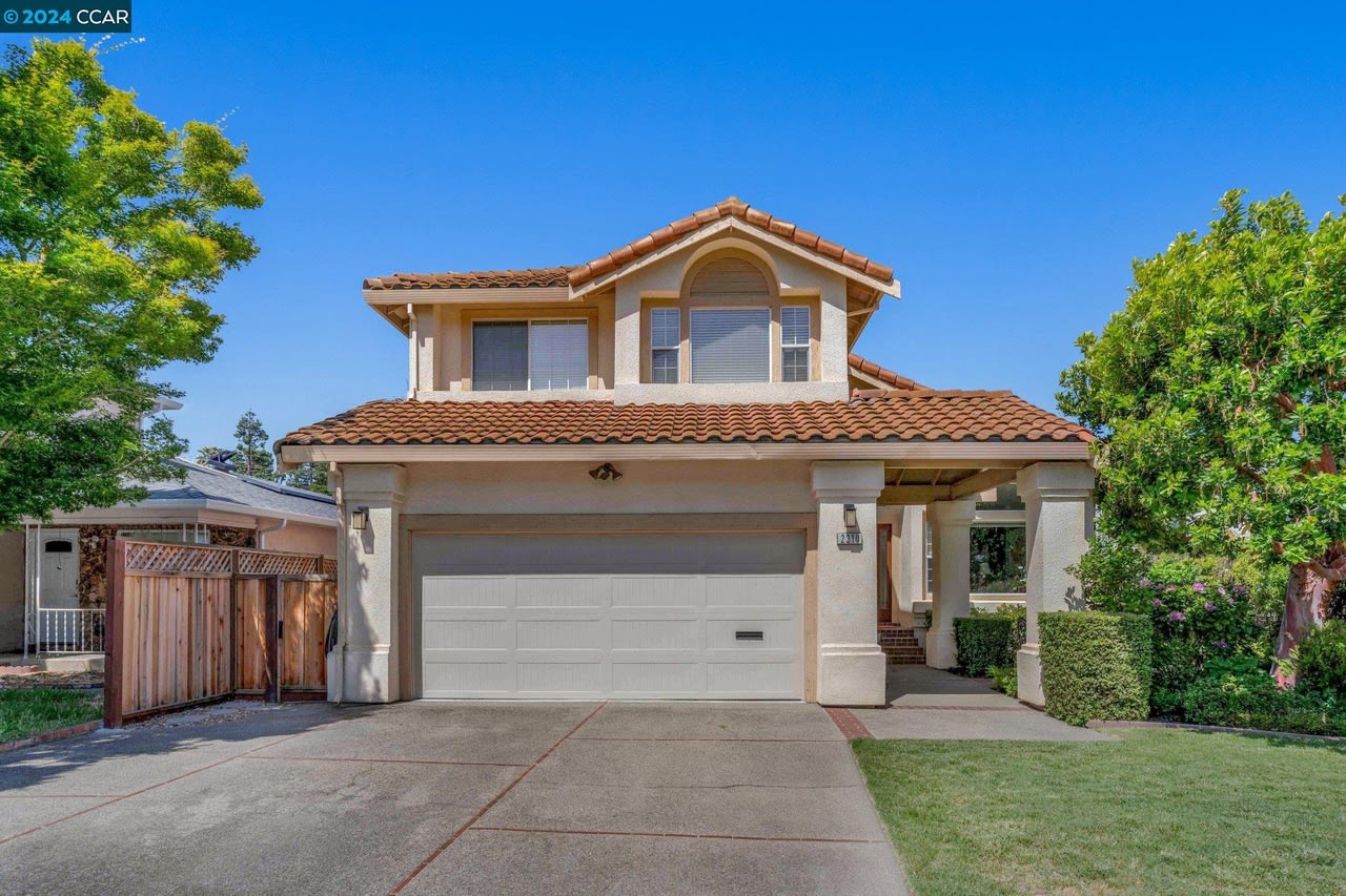 55 Cricket Hill Rd