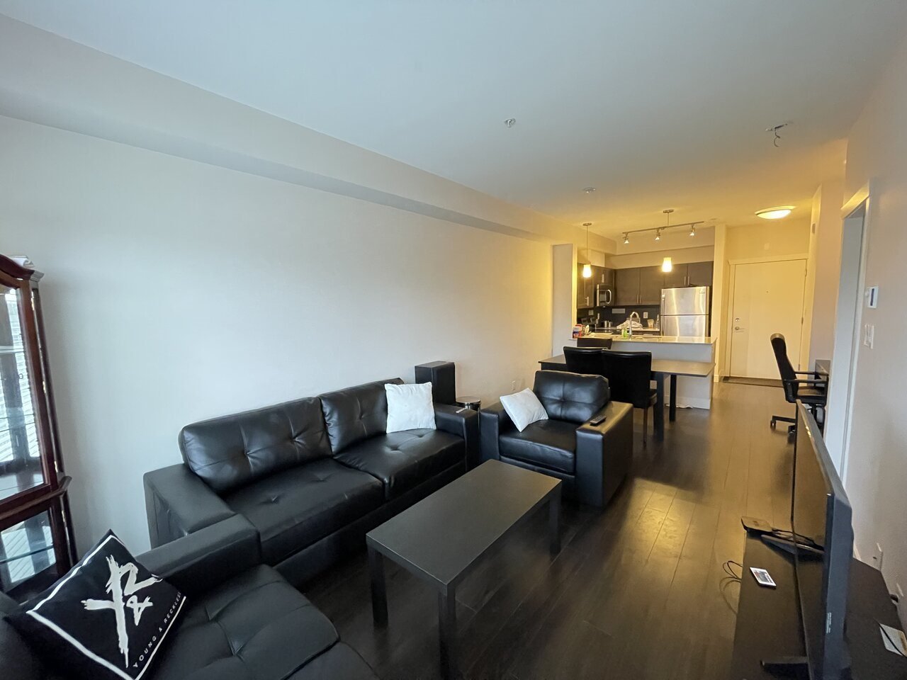 214-13468 King George Blvd