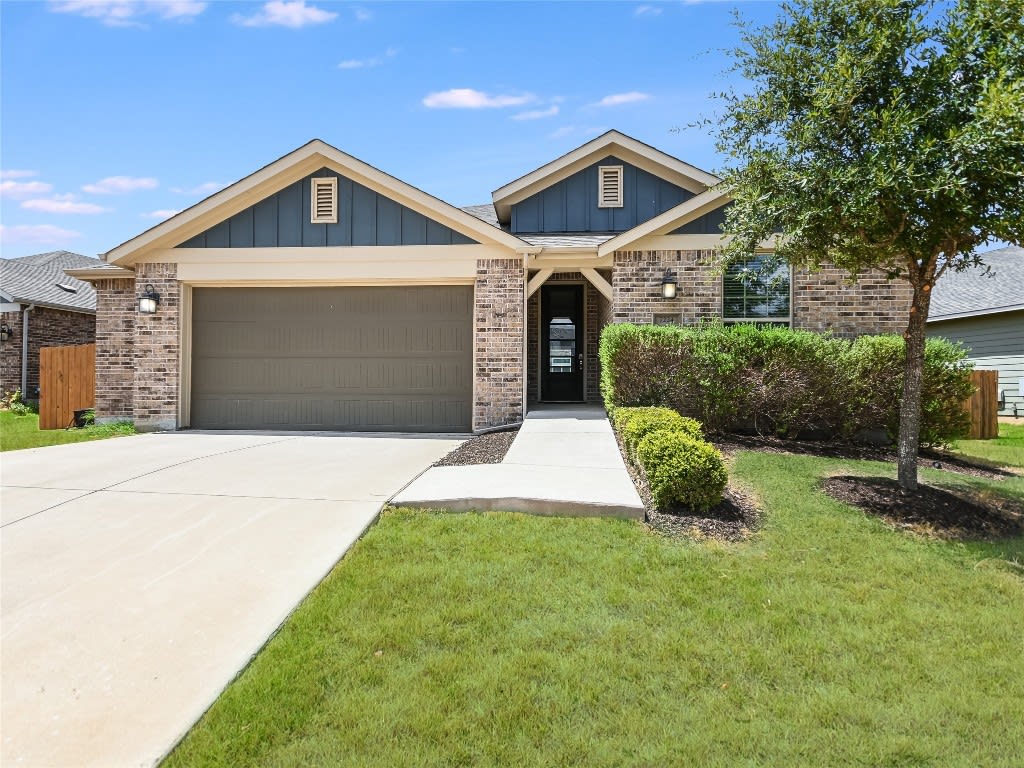 7224 Brick Slope Path