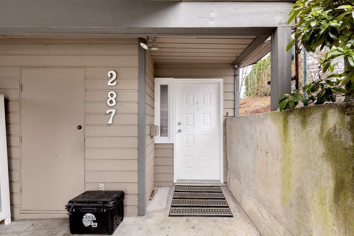 287 Balmoral Pl