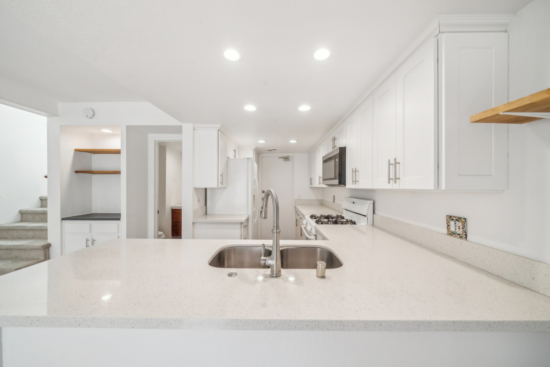 1526 August Lane #4
