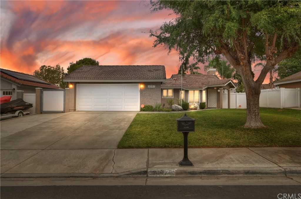 3087 Wickham Dr