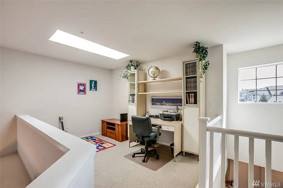 5909 Panorama Dr SE #18-102