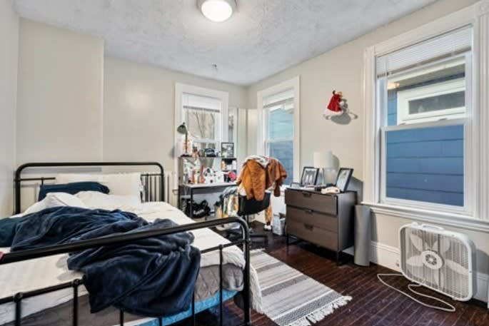 4 Cherokee St