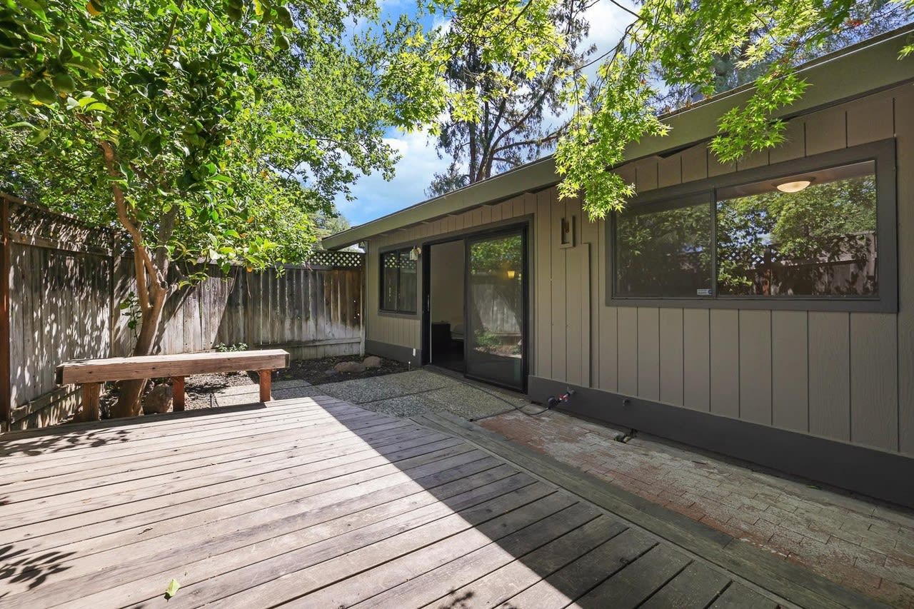 44506 Clubhouse Drive