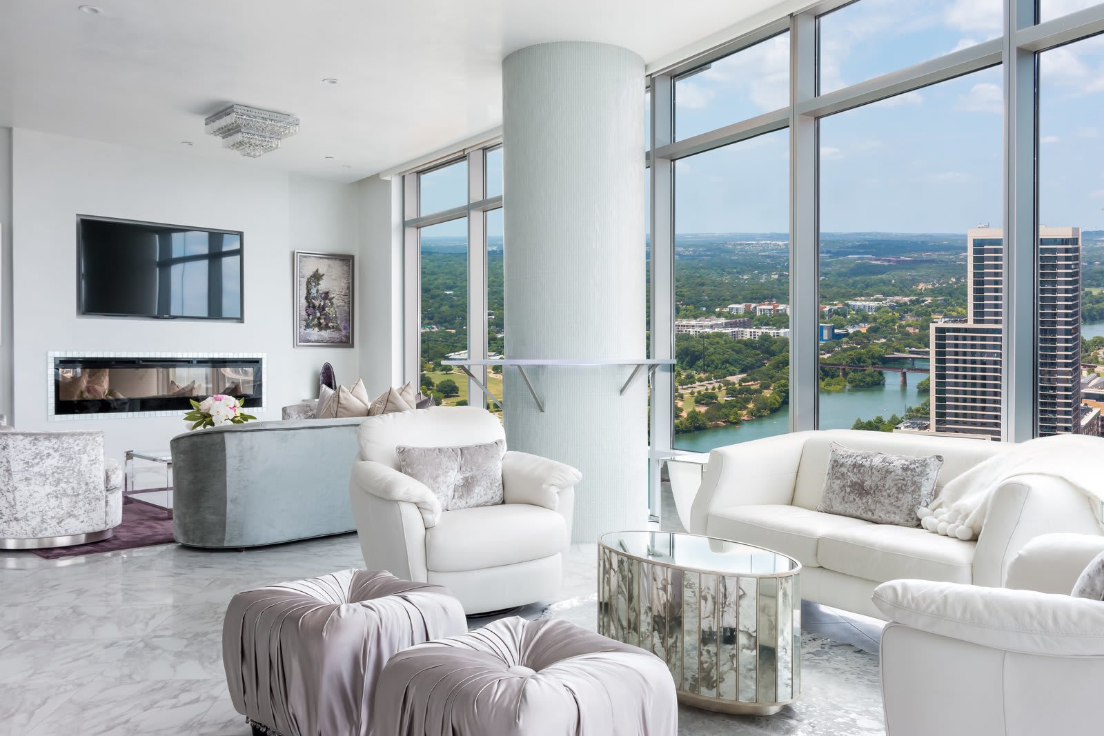 200 Congress Ave #35E