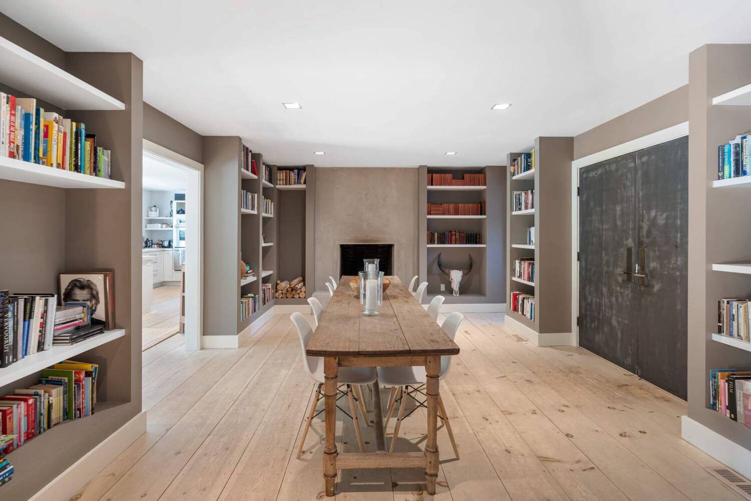 25 Sunset Dr