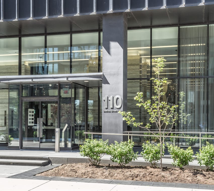 110 Charles St E, #3805
