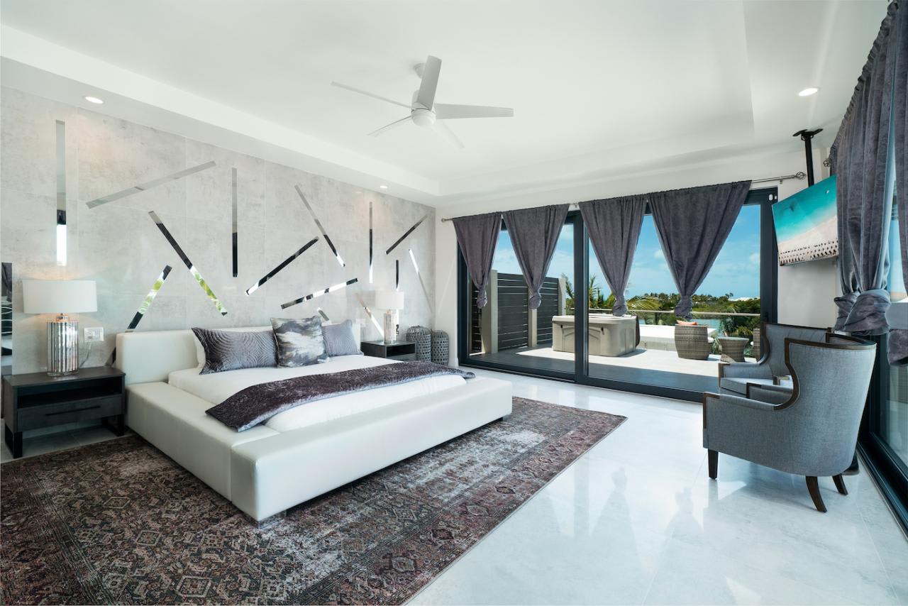 Horizon Beachfront Villa