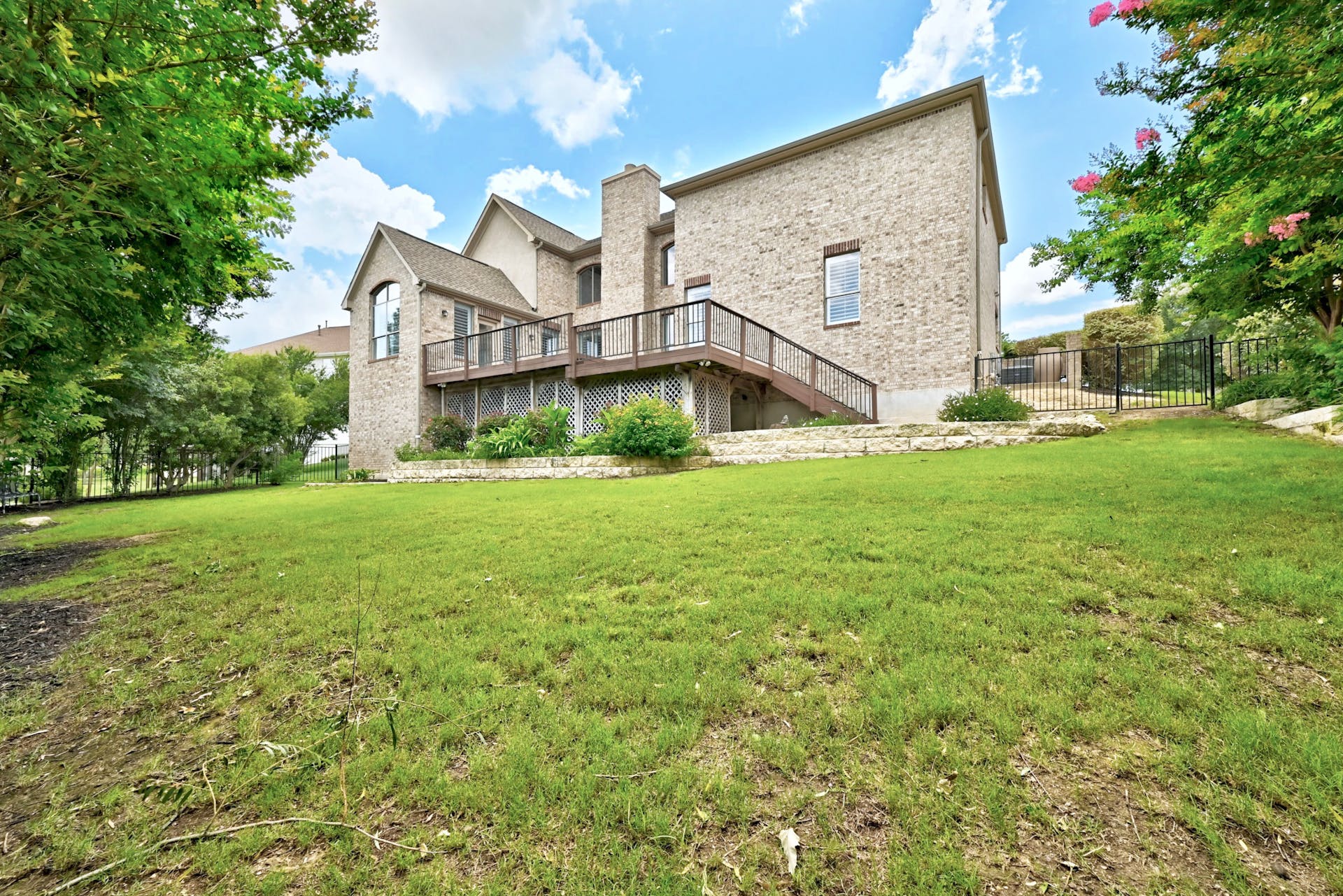 Stunning 5-Bedroom Luxury Home with Breathtaking Hill Country Views in Gated Community! | Short Walk to Lake Travis H.S. | Resort-style Amenities