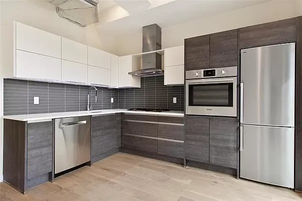 67 Avenue C Unit: PHB
