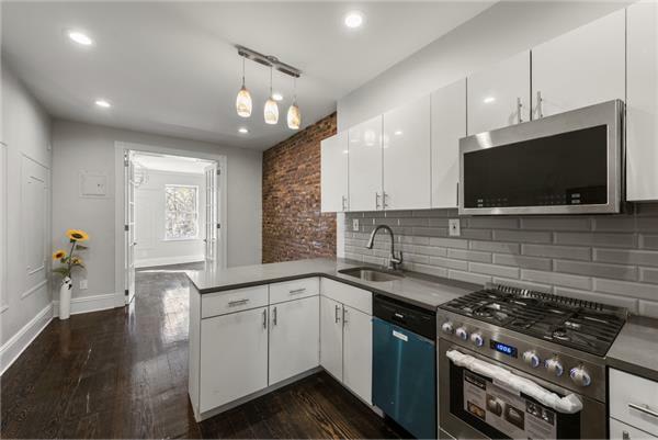 227 8th St. Unit: 3-L