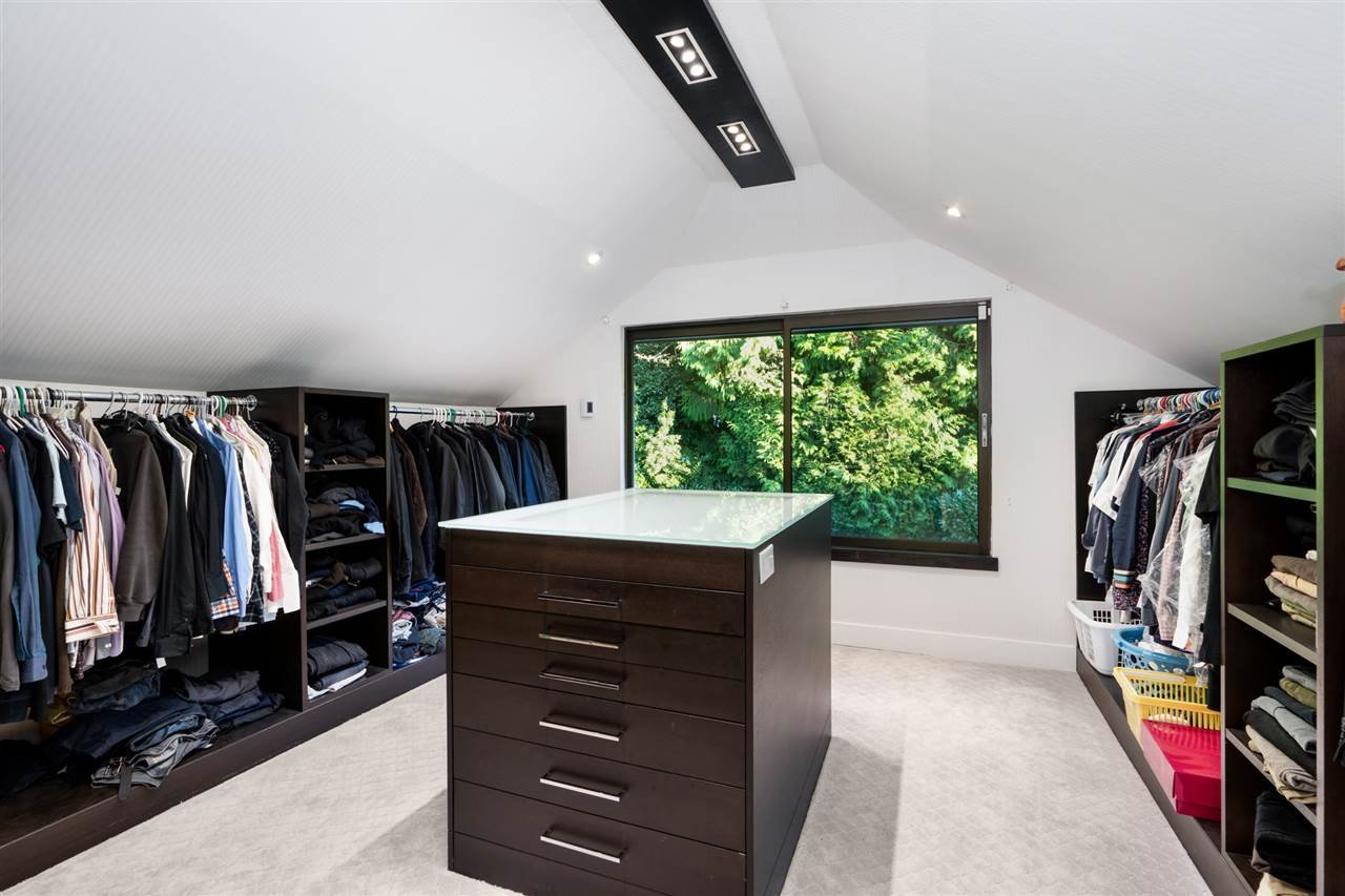6269 St. Georges Cres