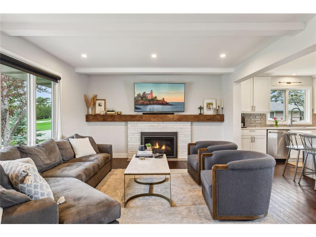 412 Clover Lane