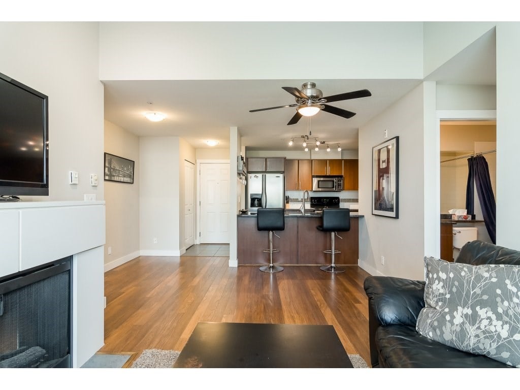 401-19340 65 Ave