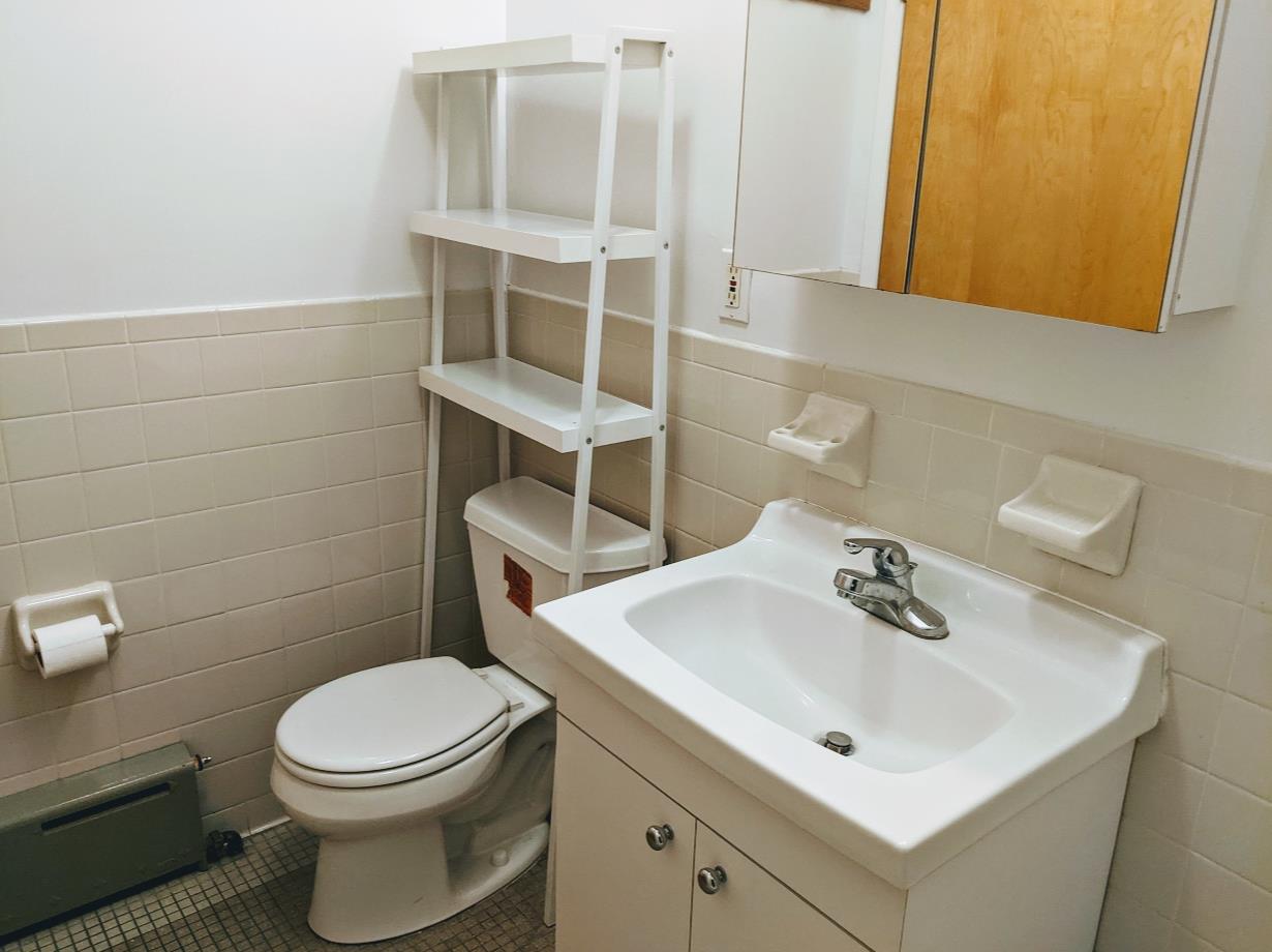 304 Pleasant Avenue, Apt 1-N