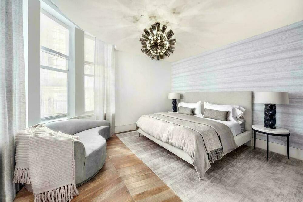 49 Chambers St Unit: 5B