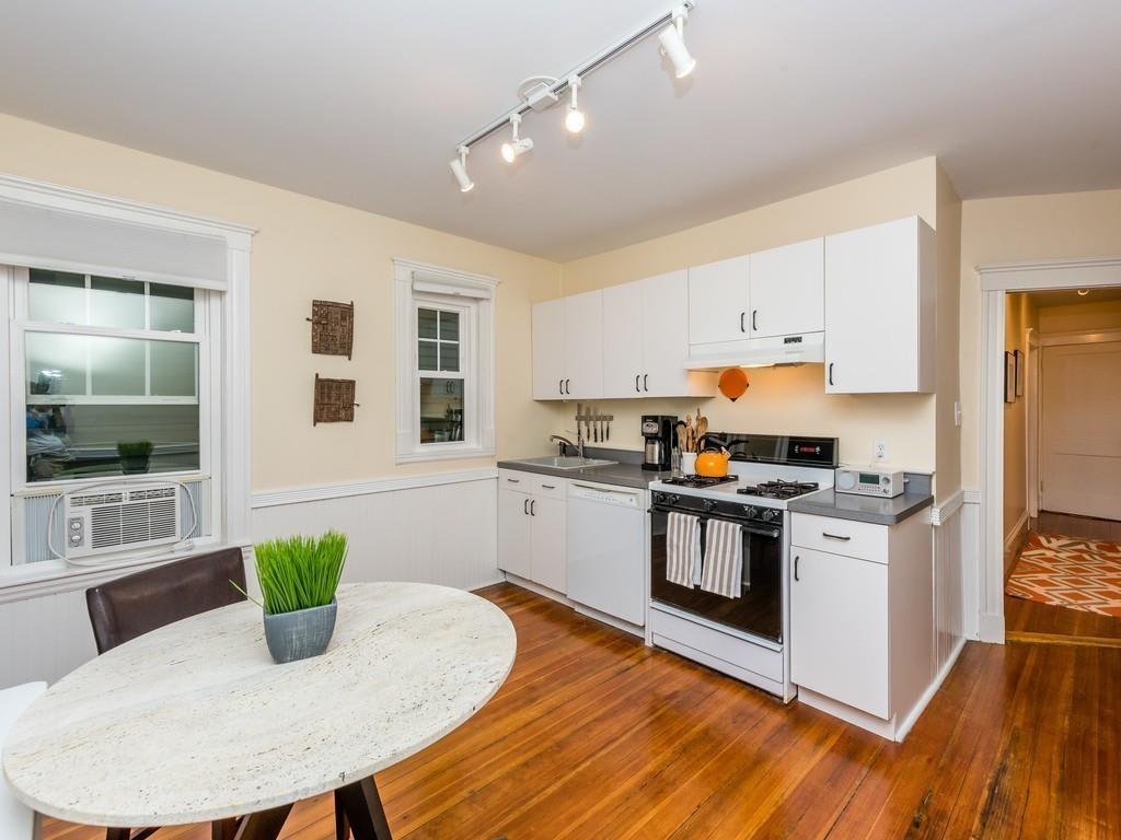 9 Eliot Street, Unit 2