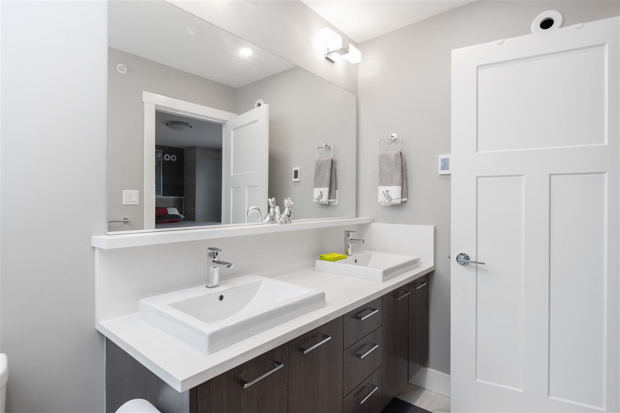 303-1784 Osprey Dr