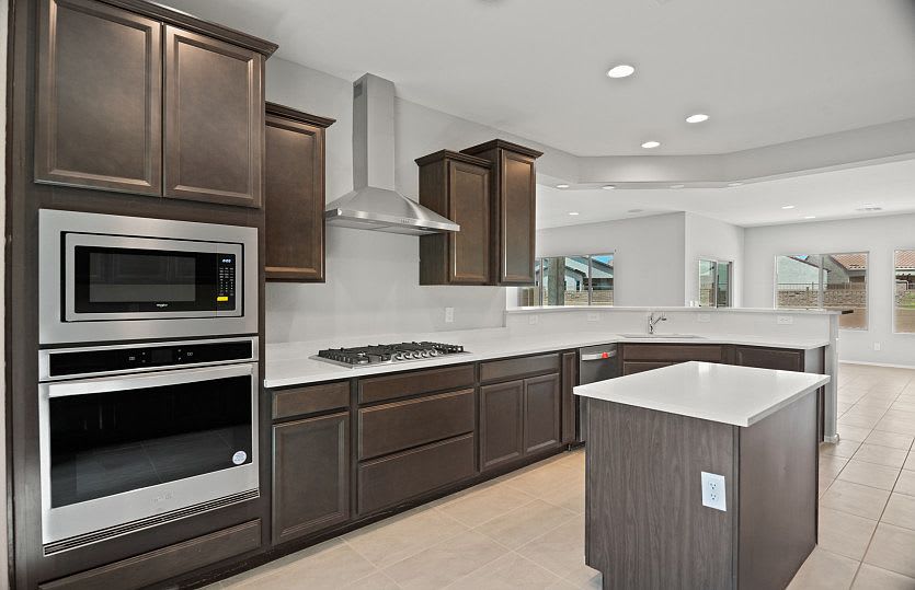 6434 W Millerton Ct