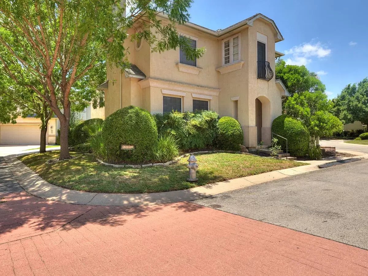 4007 Gaines Ct