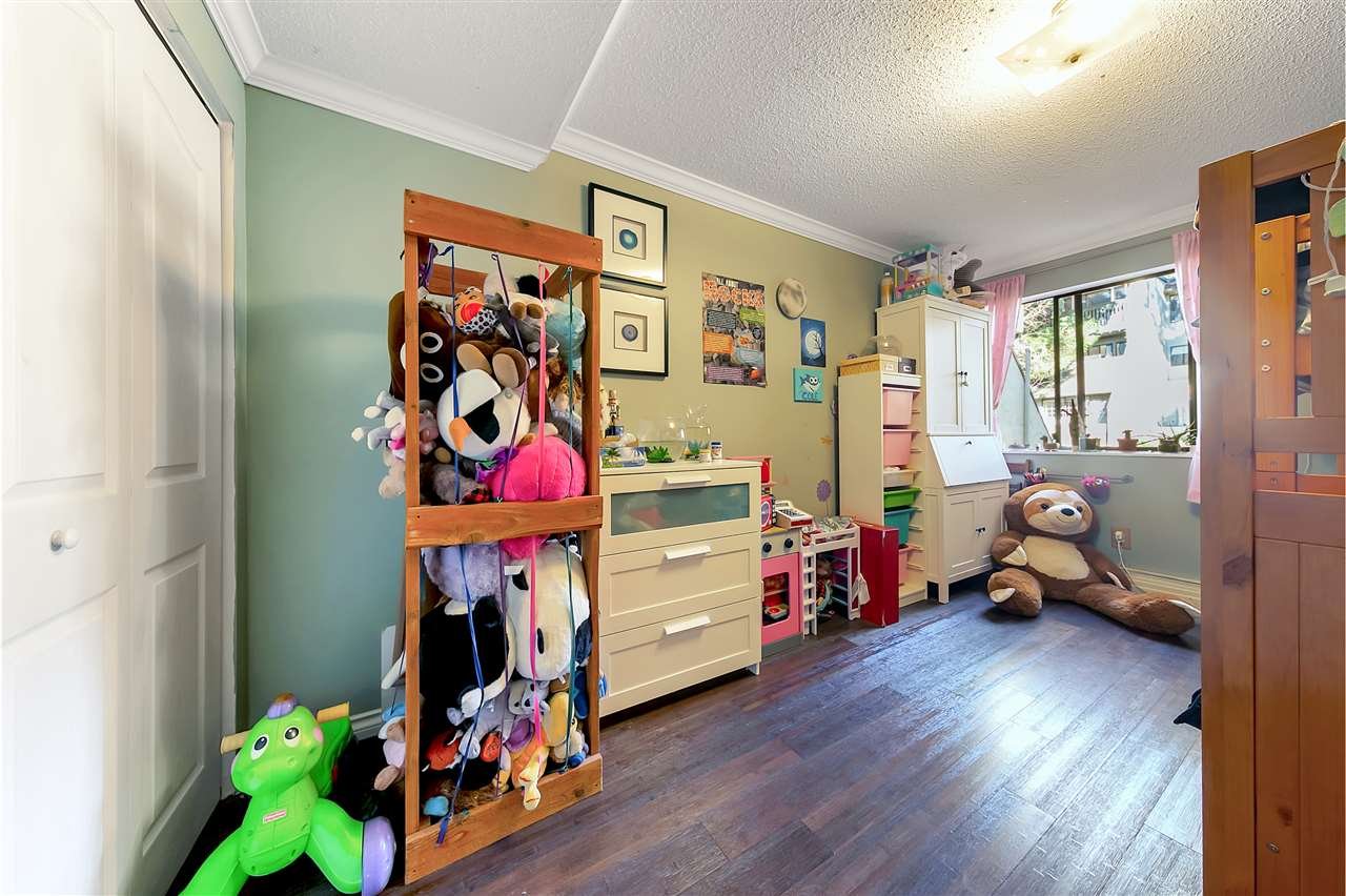 40-1825 Purcell Wy