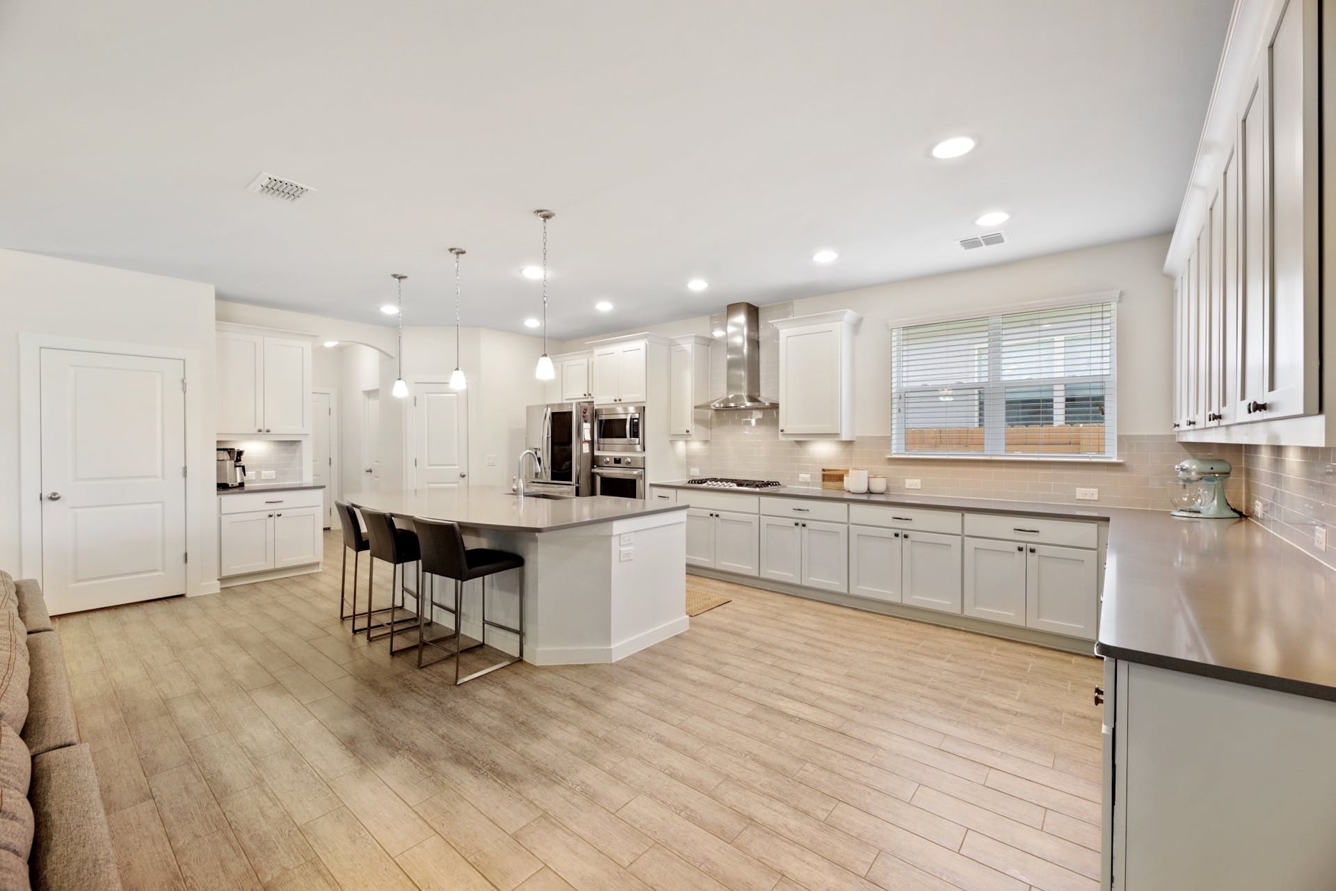 7208 Lombard Ln, Austin, Texas 78744