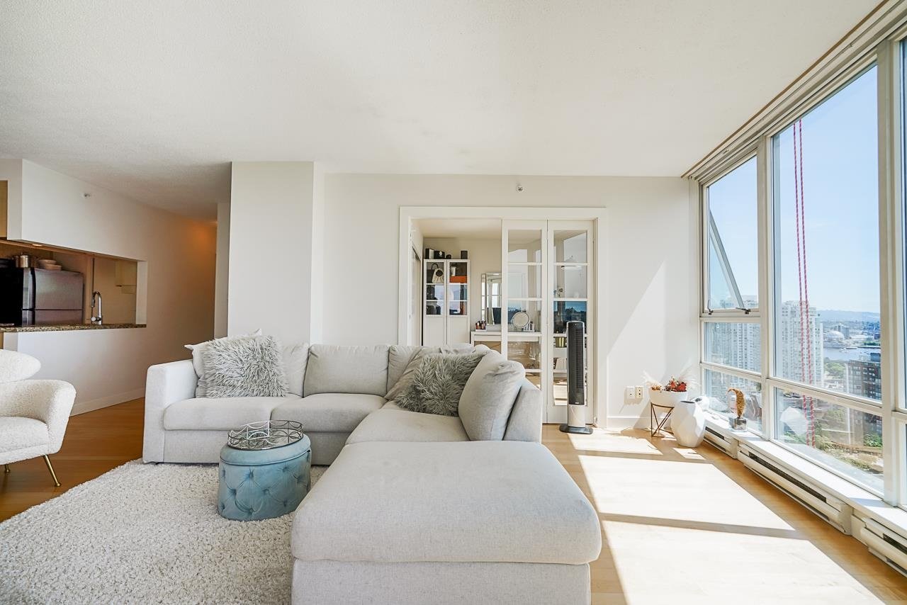 3001-1408 Strathmore Mews