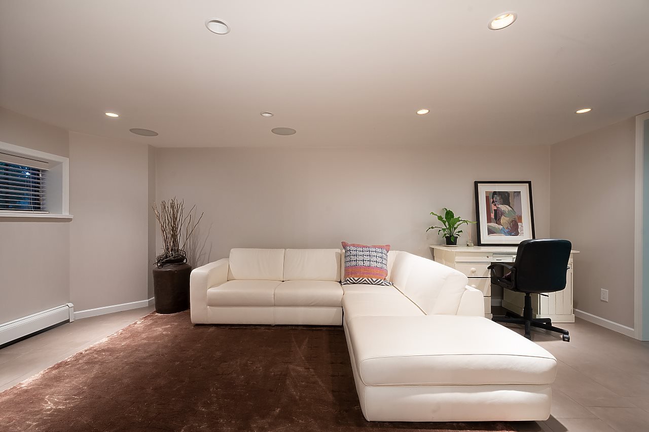 5467 Monte Bre Cres
