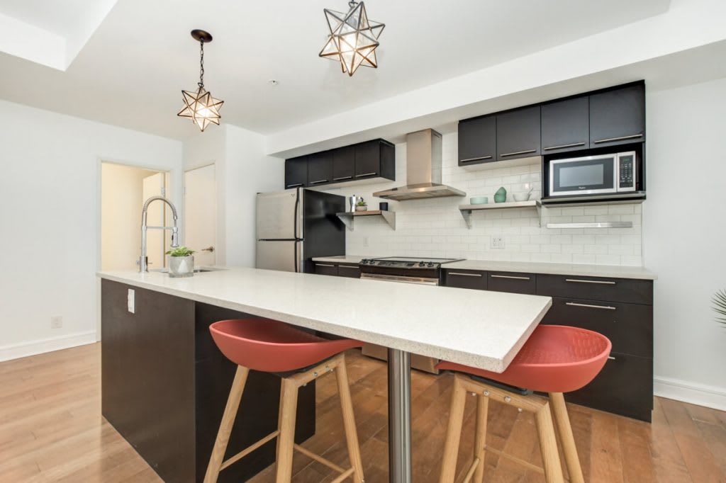 16 Silver Fox Cres