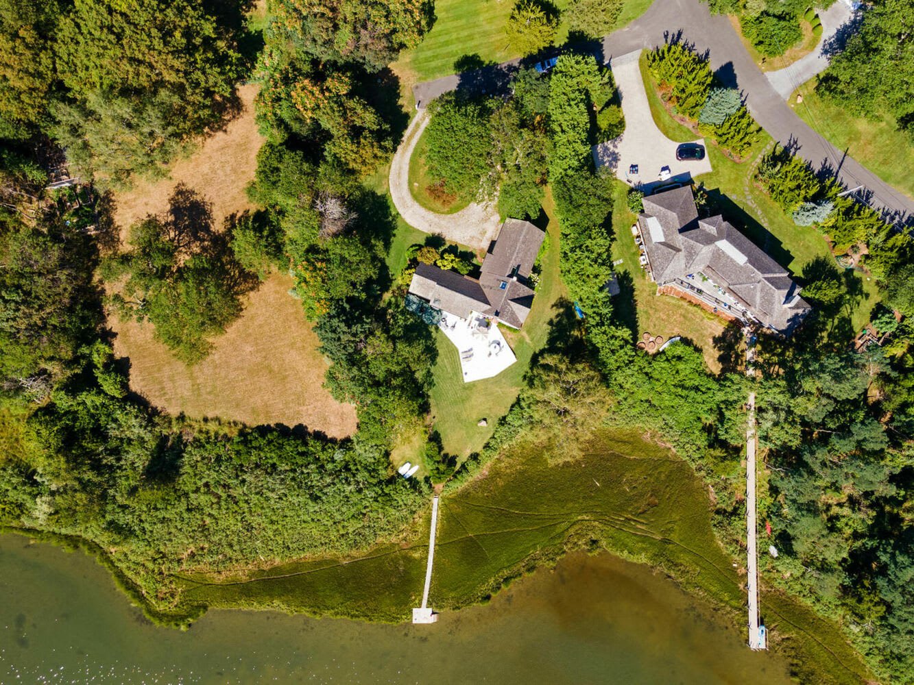 Light-Filled Waterfront Cottage