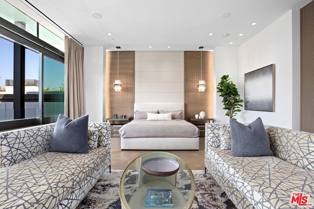 Luxe Estate